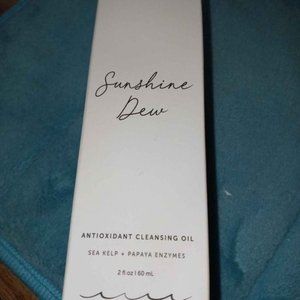 Earth Harbor Naturals Sunshine Dew Antioxidant Cleansing Oil